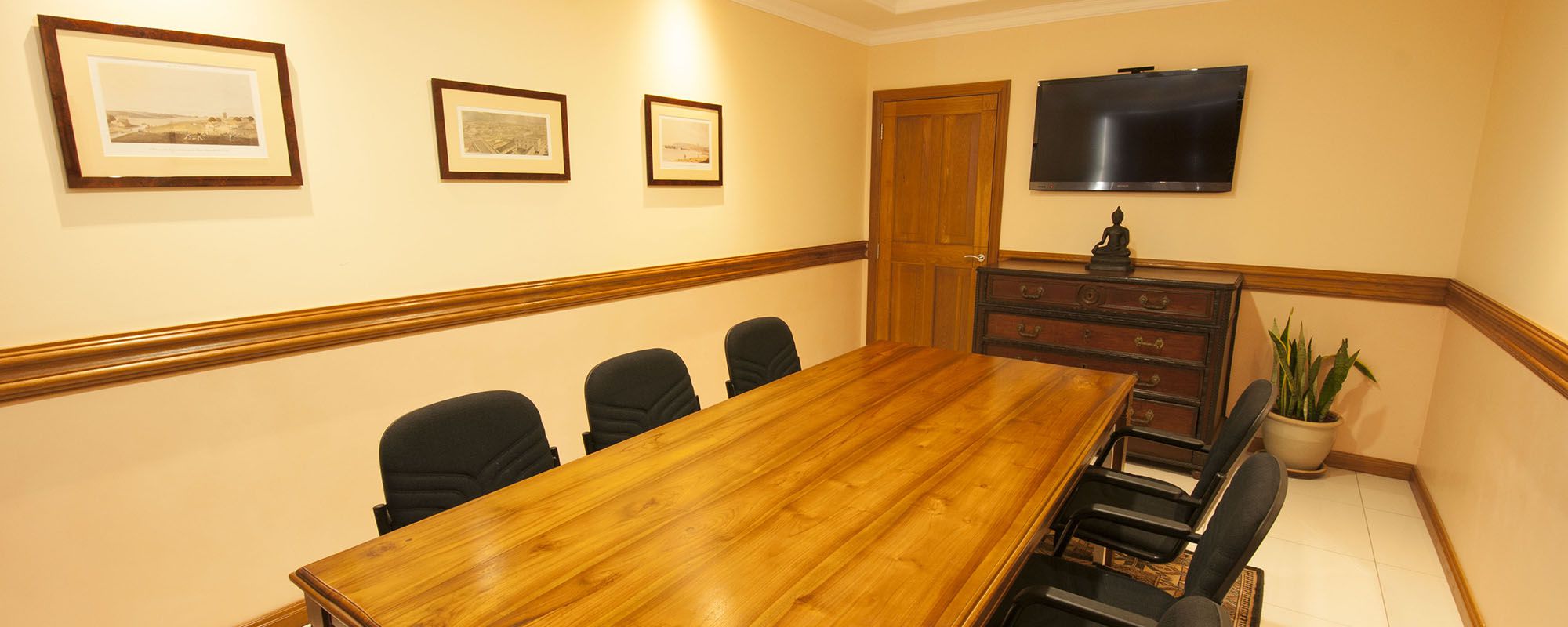 slider-home-3-sanjay-bhuckory-chambers-lawyers-mauritius-office